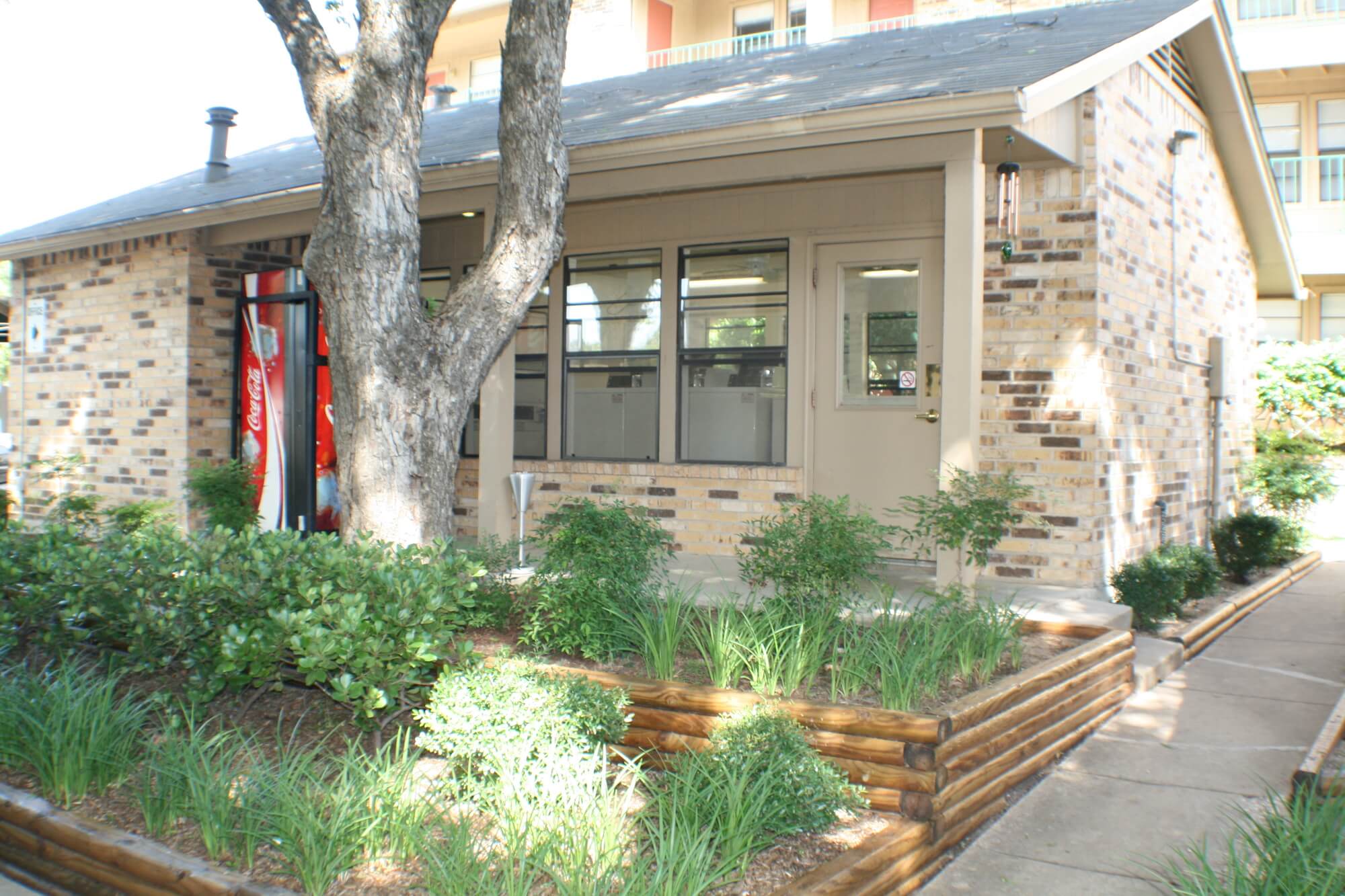 The on-site laundry facility at Stadium View Apartments.